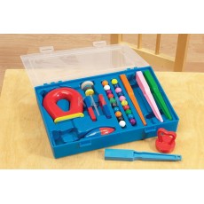 http://old.klimesovahracky.cz/25416-thickbox/magneticky-set-v-kufriku.jpg