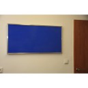 Pěnov&aacute; n&aacute;stěnka s hlin&iacute;kov&yacute;m r&aacute;mem 100 x 50 cm