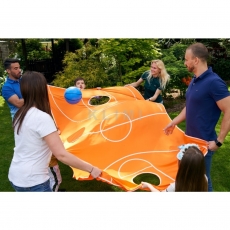 http://old.klimesovahracky.cz/43953-thickbox/fotbal-a-basketbal-herni-set-pro-deti.jpg