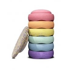 http://old.klimesovahracky.cz/44536-thickbox/stapelstein-balancni-stohovatelne-kameny-rainbow-pastel-.jpg