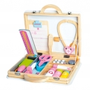 L&Eacute;KAŘSK&Yacute; SET V DŘEVĚN&Eacute;M KUFŘ&Iacute;KU