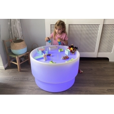http://old.klimesovahracky.cz/49981-thickbox/svetelny-stul-.jpg